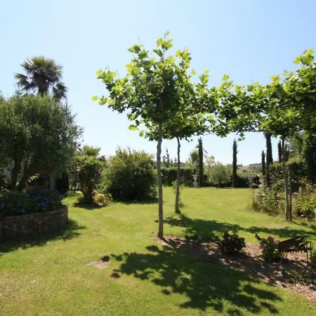 House L'orangerie De Cazenave 4 *